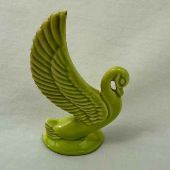 Vintage Chartreuse Porcelain Swan Mid-Century Modern - Picture 3 of 8
